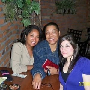 Meet your Posher, Bernice